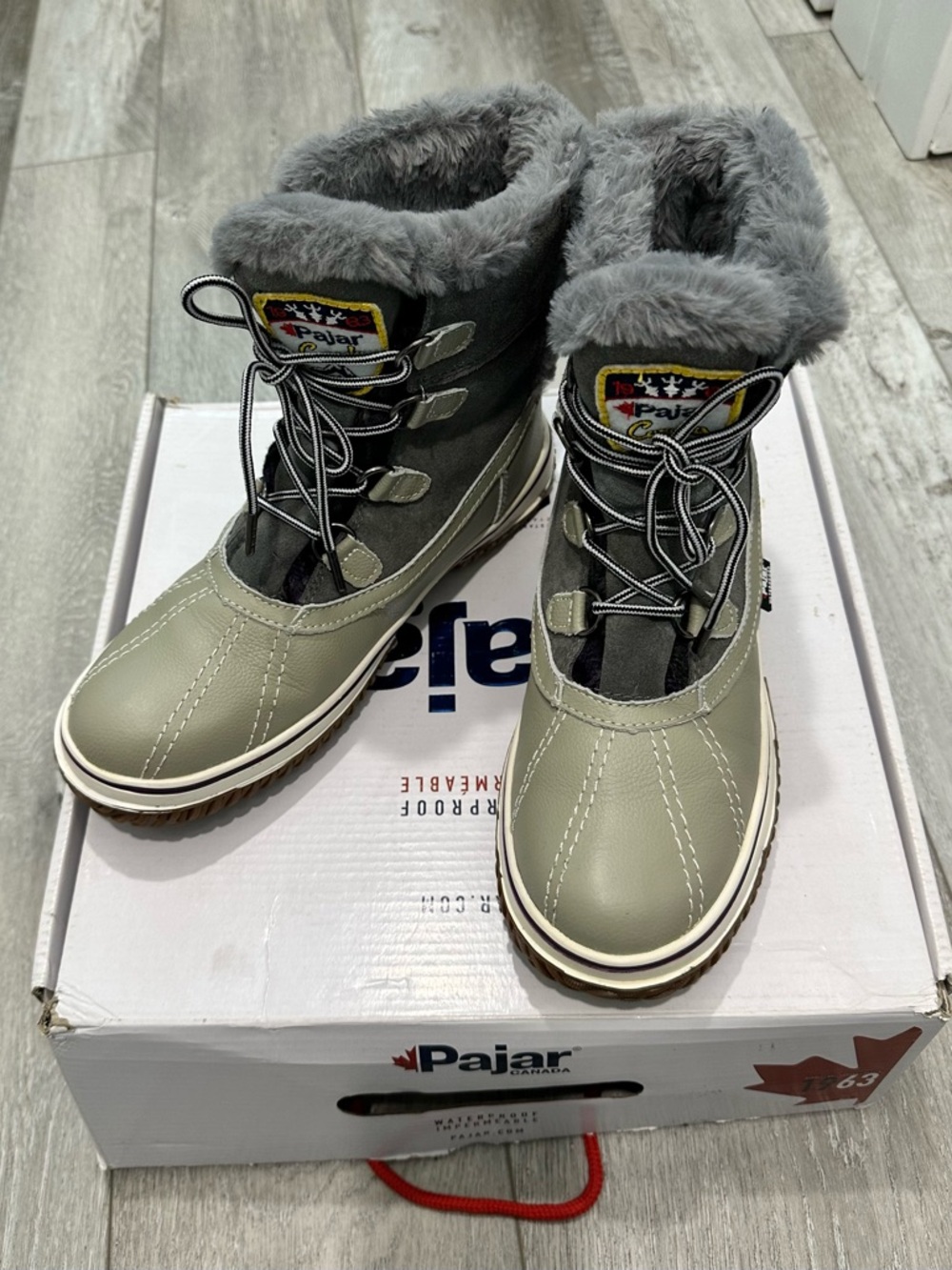 Pajar Olive Gray Fur Lined Lace-Up Winter Boots